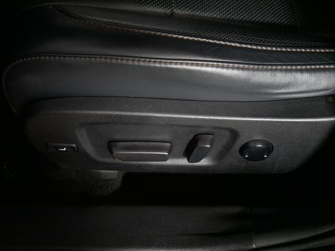 Used 2019 Toyota Highlander Limited Platinum image 20