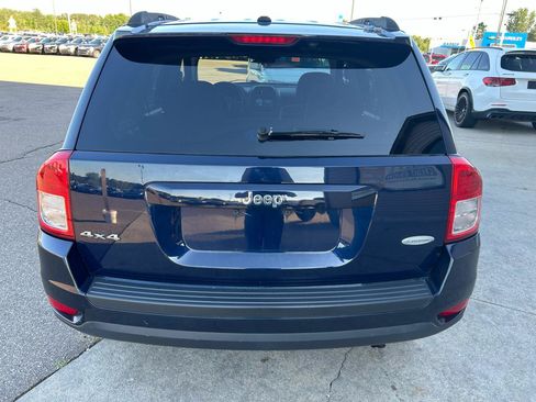 Used 2012 Jeep Compass Latitude AWD/4WD image 6