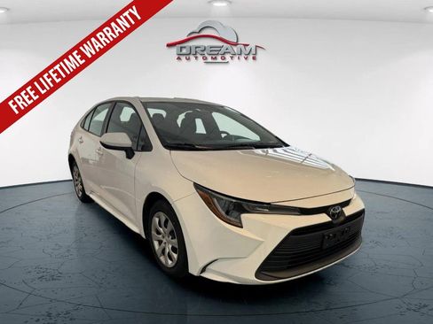 Used 2023 Toyota Corolla LE FWD image 1
