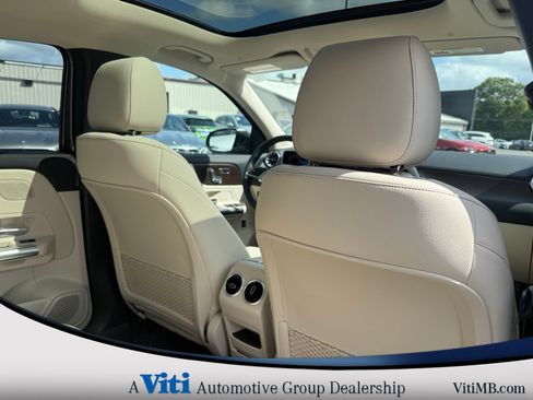 Used 2026 Mercedes-Benz GLA 250 4MATIC image 27