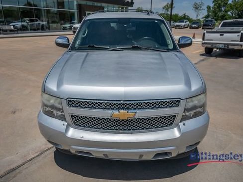 Used 2014 Chevrolet Suburban LS w/ All-Star Edition AWD/4WD image 8
