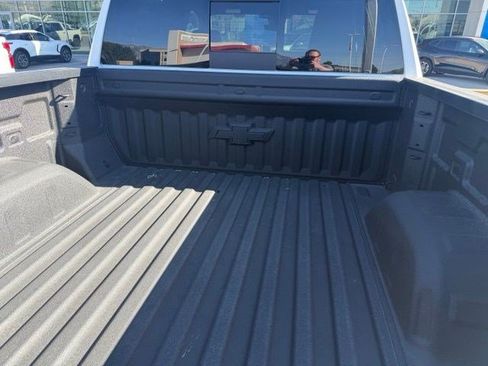 Used 2026 Chevrolet Silverado 1500 ZR2 w/ LPO, Dark Essentials Package AWD/4WD image 8