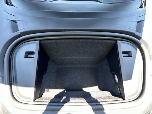 Certified 2024 Porsche Taycan 4S AWD/4WD image 43