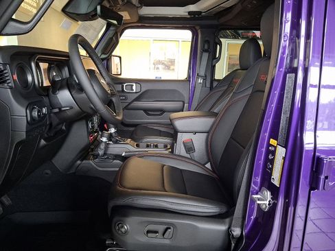 New 2026 Jeep Wrangler Unlimited Rubicon image 11