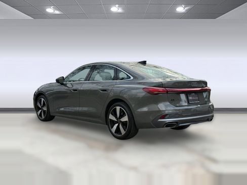 Used 2025 Audi A5 2.0T Premium Plus w/ Premium Plus image 3