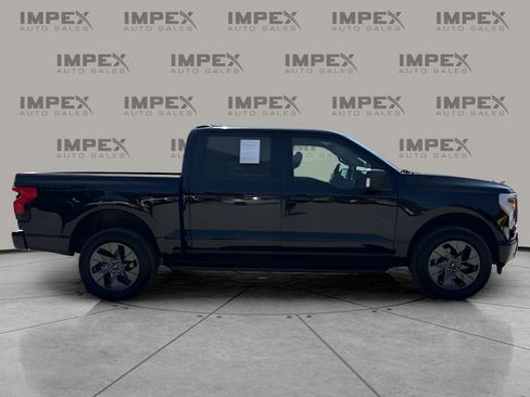 Used 2024 Ford F150 Lightning Flash AWD/4WD image 6