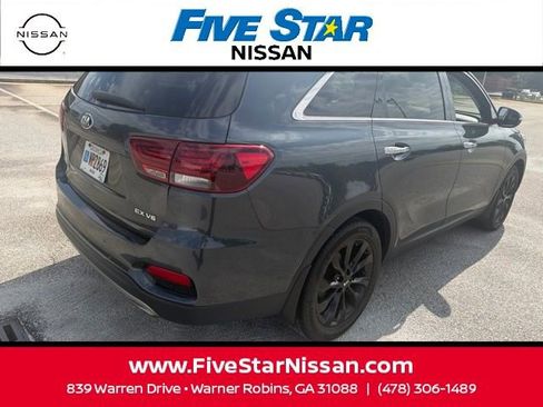 Used 2020 Kia Sorento EX FWD image 11