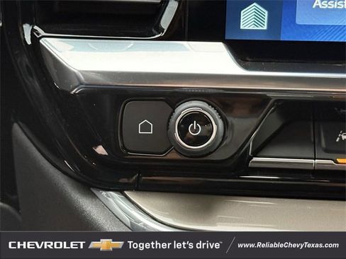 Used 2022 Chevrolet Silverado 1500 High Country w/ High Country Premium Package image 26