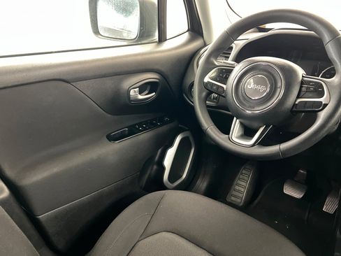 Used 2020 Jeep Renegade Sport w/ Sport Appearance Group AWD/4WD image 12