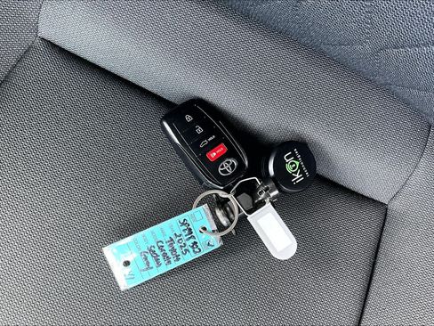 Certified 2025 Toyota Corolla LE w/ Convenience Package FWD image 14