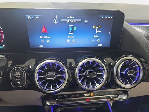 Certified 2025 Mercedes-Benz GLA 250 image 20