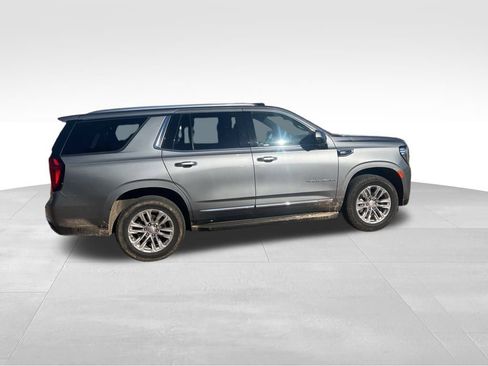 Used 2021 GMC Yukon SLT w/ SLT Premium Package image 18