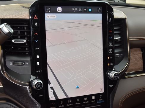 Used 2025 RAM 3500 Longhorn image 27