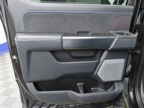 Used 2024 Ford F150 Platinum w/ FX4 Off-Road Package image 71