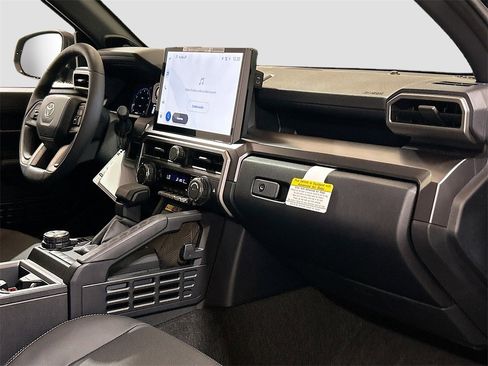 New 2026 Toyota 4Runner TRD Off-Road Premium image 28