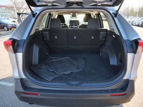 Certified 2023 Toyota RAV4 LE AWD/4WD image 19