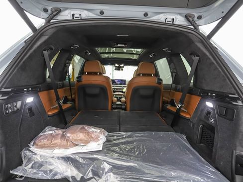 New 2026 BMW X7 xDrive40i w/ M Sport Package image 29