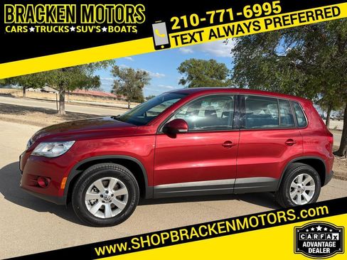 Used 2010 Volkswagen Tiguan S FWD image 1