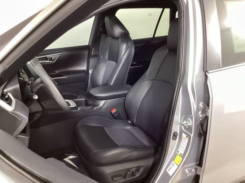 Used 2024 Toyota RAV4 XSE w/ Advanced Technology Package AWD/4WD image 30