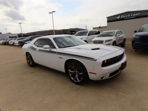 Used 2016 Dodge Challenger R/T Plus image 6