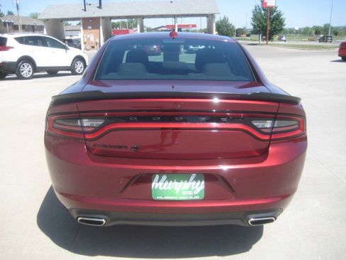 Used 2021 Dodge Charger SXT w/ Blacktop Package AWD/4WD image 27
