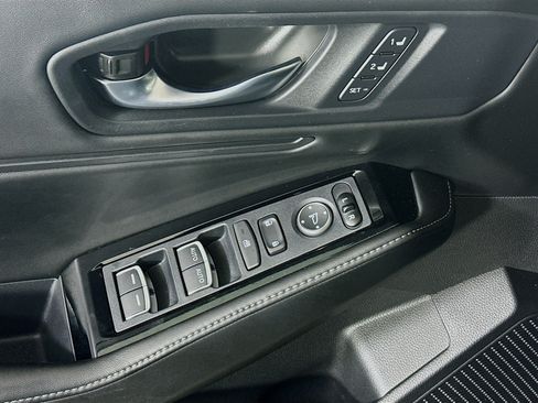 Used 2023 Honda Accord Touring image 14