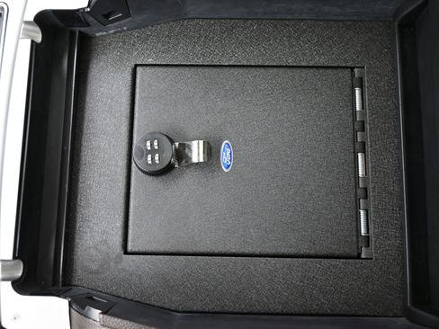 Used 2022 Ford F350 King Ranch image 40