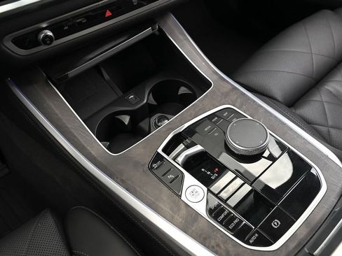Used 2024 BMW X5 sDrive40i w/ Premium Package RWD image 22