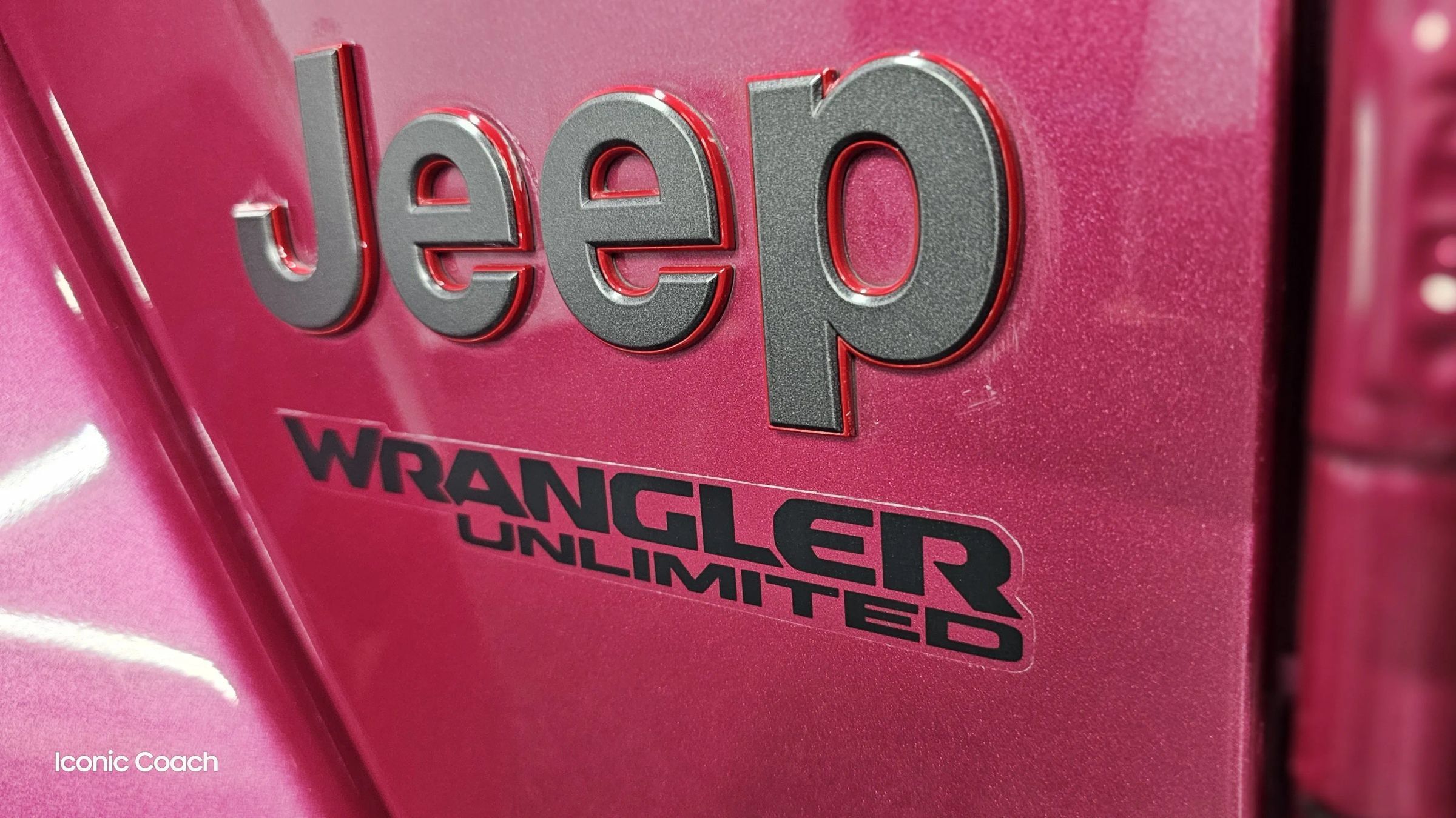 Used 2021 Jeep Wrangler Unlimited Rubicon w/ Xtreme Recon 35" Tire Package AWD/4WD image 23