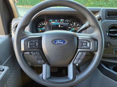 Used 2024 Ford E-350 and Econoline 350 Super Duty w/ Driver's Safety Package image 28