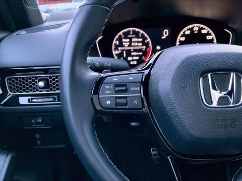 Certified 2024 Honda Civic Sport image 24