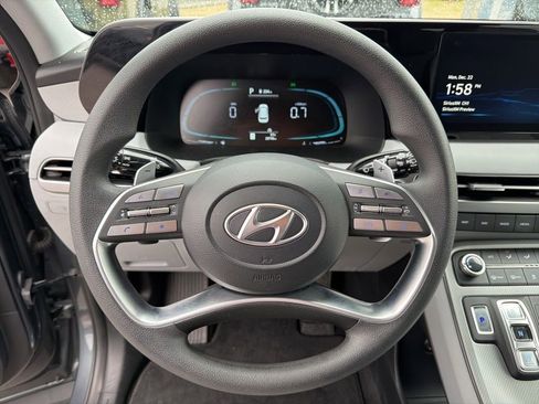 Used 2023 Hyundai Palisade SE image 49