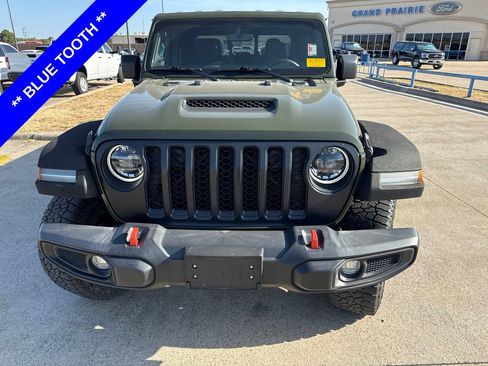 Used 2022 Jeep Gladiator Mojave w/ LED Lighting Group AWD/4WD image 2