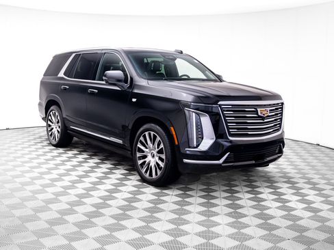 Certified 2026 Cadillac Escalade Platinum Luxury w/ LPO, Floor Liner Package AWD/4WD image 8