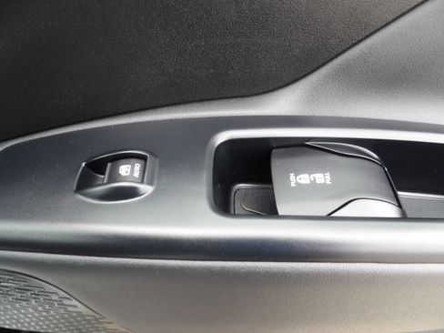 Used 2021 RAM ProMaster City Tradesman SLT image 31