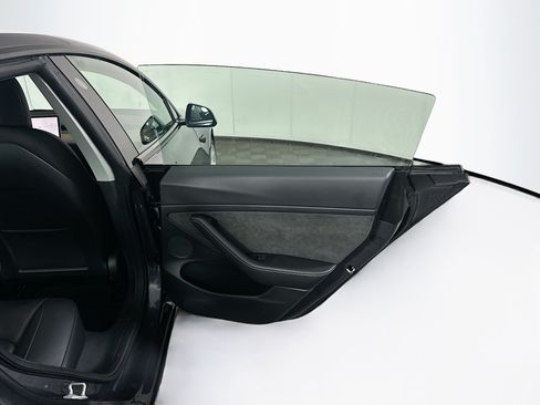 Used 2023 Tesla Model 3 Long Range AWD/4WD image 30