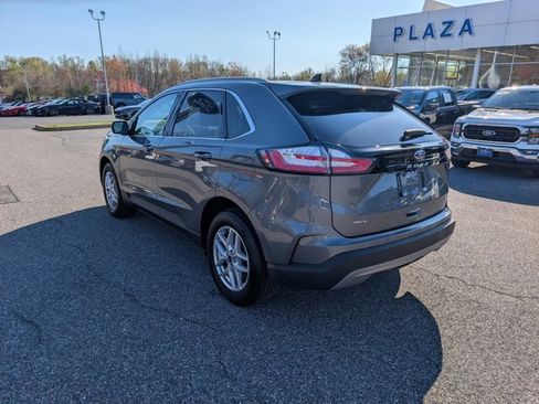Certified 2024 Ford Edge SEL w/ Convenience Package image 3