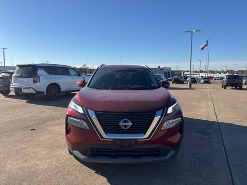 Certified 2023 Nissan Rogue SV w/ SV Premium Package image 2