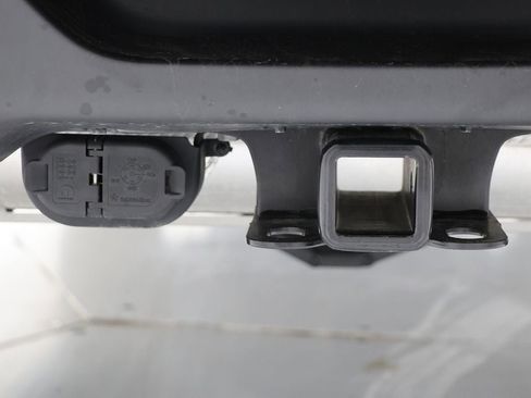 Used 2024 Jeep Wrangler Willys image 11