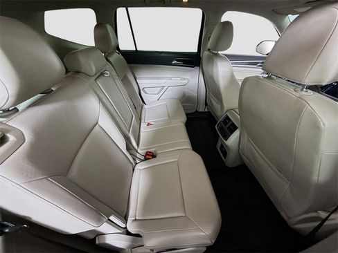 Used 2018 Volkswagen Atlas SEL w/ R-Line Package image 21