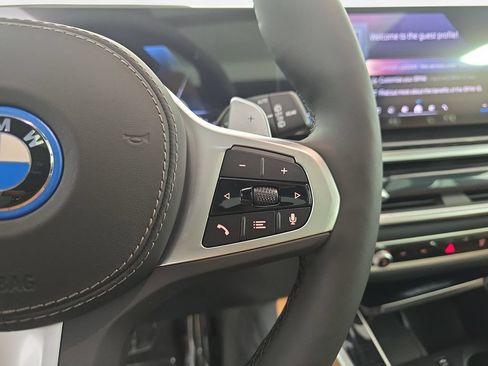 New 2026 BMW X5 xDrive50e AWD/4WD image 18
