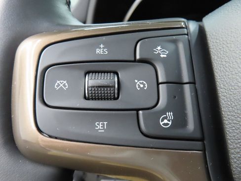 Used 2024 Chevrolet Tahoe High Country image 59