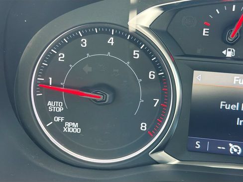 Used 2023 GMC Acadia SLT AWD/4WD image 42