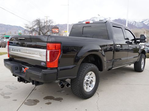 Used 2022 Ford F350 Platinum image 8