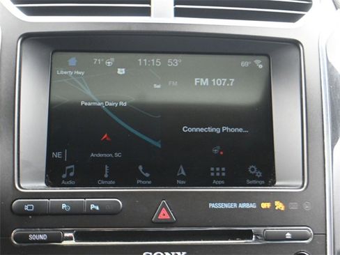 Used 2018 Ford Explorer Limited w/ Equipment Group 301A image 17