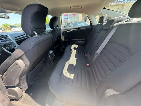 Used 2014 Ford Fusion SE w/ Equipment Group 201A FWD image 20