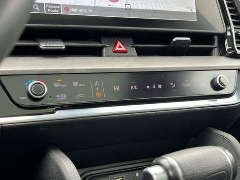 Certified 2023 Kia Sportage X-Line w/ X-Line Premium Package image 28