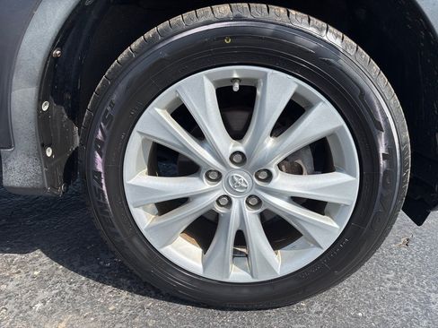 Used 2013 Toyota RAV4 Limited AWD/4WD image 10