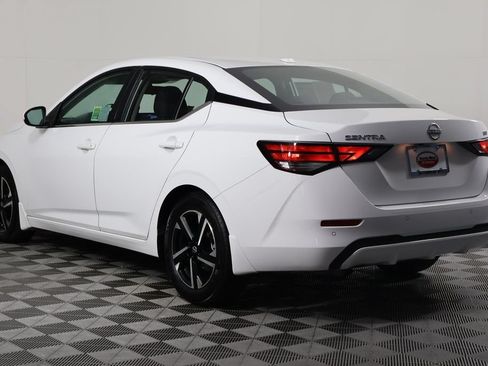 Used 2024 Nissan Sentra SV FWD image 6