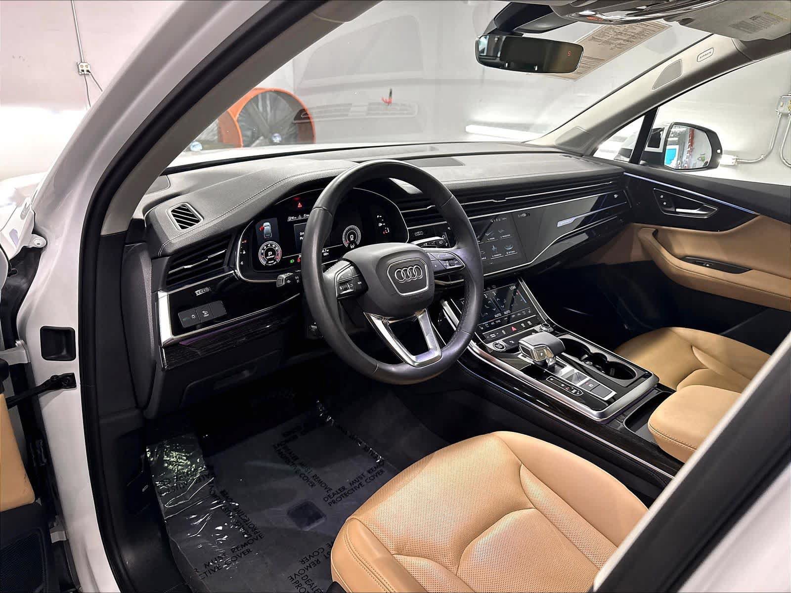 Used 2023 Audi Q7 2.0T Premium Plus AWD/4WD image 16